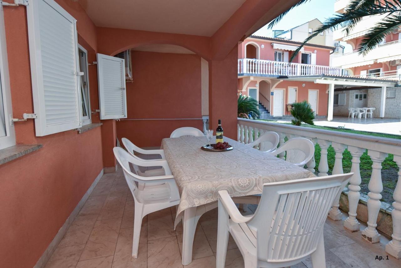 Apartments Bella Sky II Novalja Εξωτερικό φωτογραφία